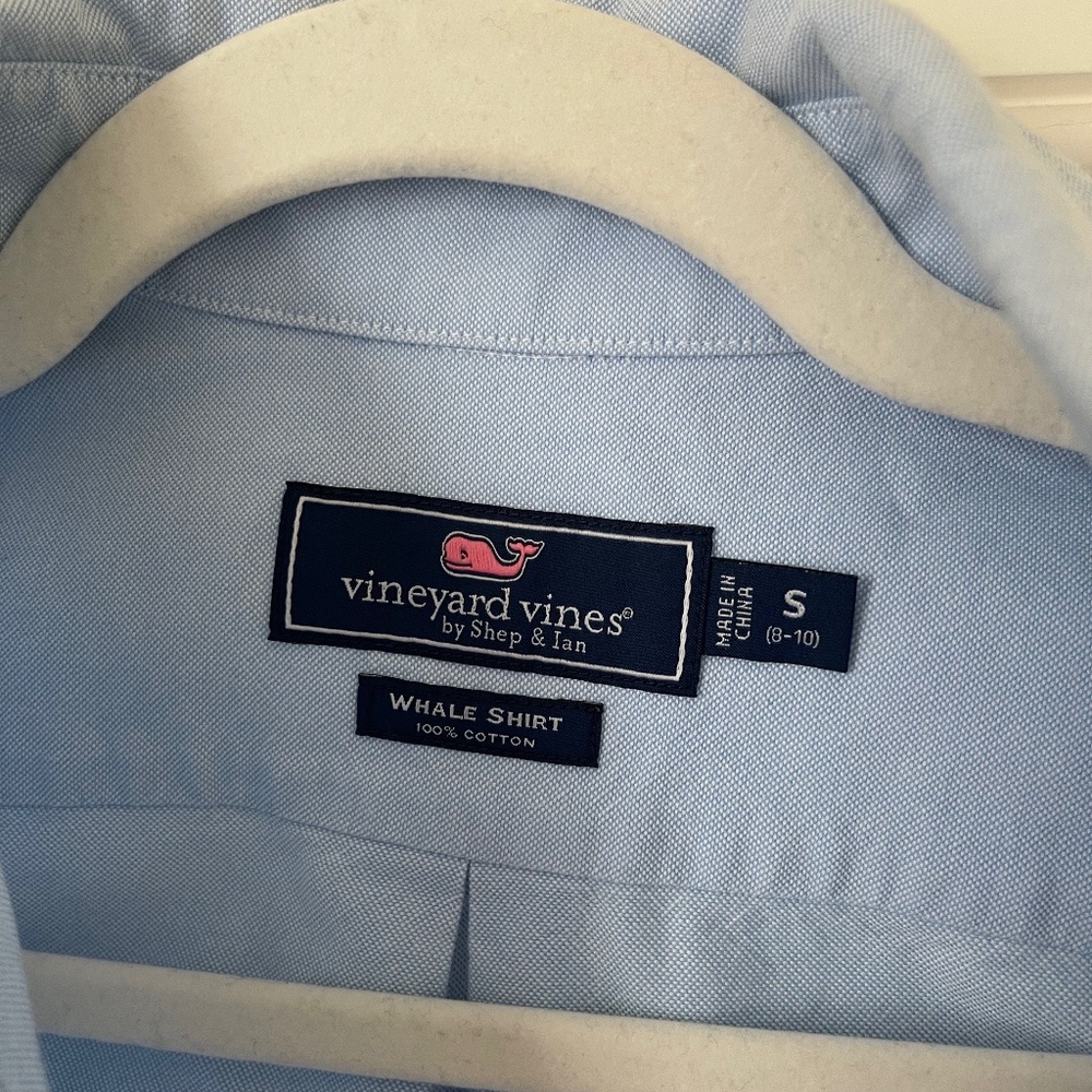 Vineyard Vines blue Oxford